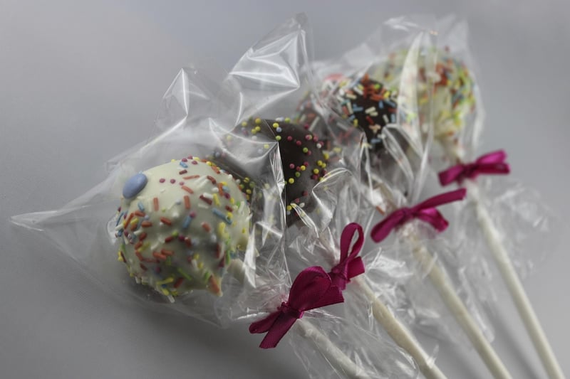 Dragon Egg Cake Pops